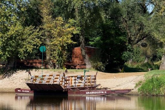 Nazwa wsi nawiązuje do Sanktuarium Świętego Domu Matki Bożej w Loreto koło Ankony we Włoszech.