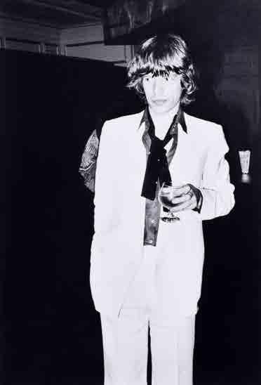 228 ROSE HARTMAN (1937) Mick Jagger odbitka żelatynowo-srebrowa/papier fotograficzny, 60 x 41 cm sygnowany, datowany i opisany na nalepce na odwrociu: ROSE HARTMAN PHOTOGRAPHY 3/30 1977 nalepka z
