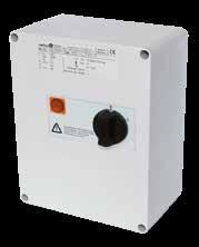 Akcesoria elektryczne : MSE / M D 2 MS E 1 MS E D Przekaźnik ochrony termicznej Jednofazowy Trójfazowy 1 2 Jednostopniowy Dwustopniowy Przekaźniki ochrony termicznej Wyposażone są w przełącznik