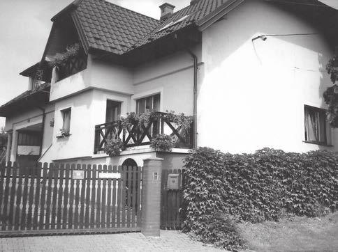 całkowitą opiekę nad synem oraz prawną nad córkami, płacąc na nie dobrowolnie wysokie alimenty. Cały czas utrzymywałem dobre kontakty z córkami.