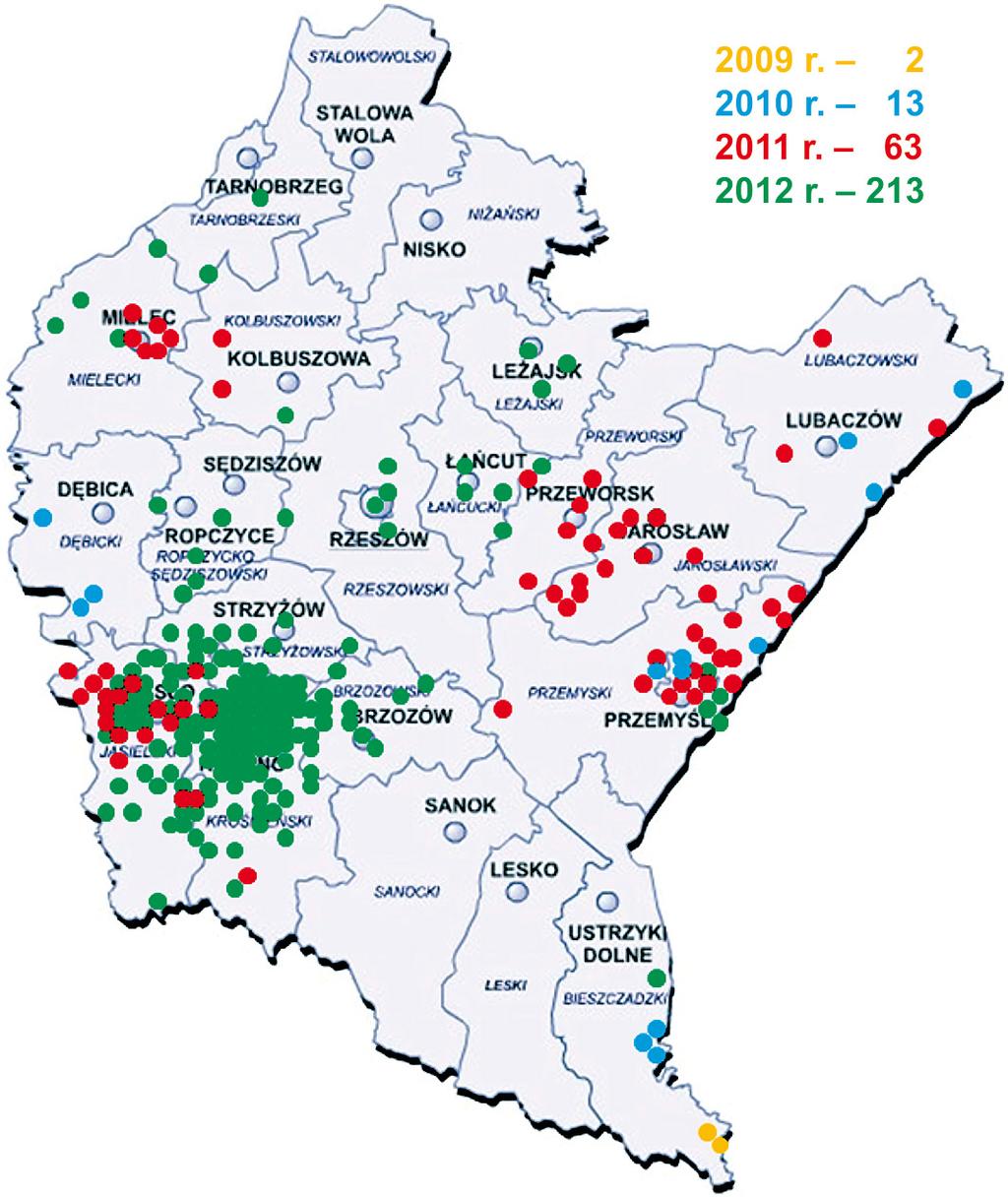 26 W 2012 r. zbadano 2183 próbki, w tym 1354 od lisów rudych odstrzelonych do badań monitoringowych (grupa III) i 829 od zwierząt różnych gatunków (grupa I i II).