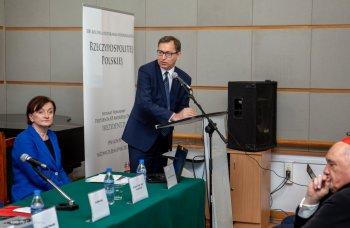 konferencji: dr Ewa