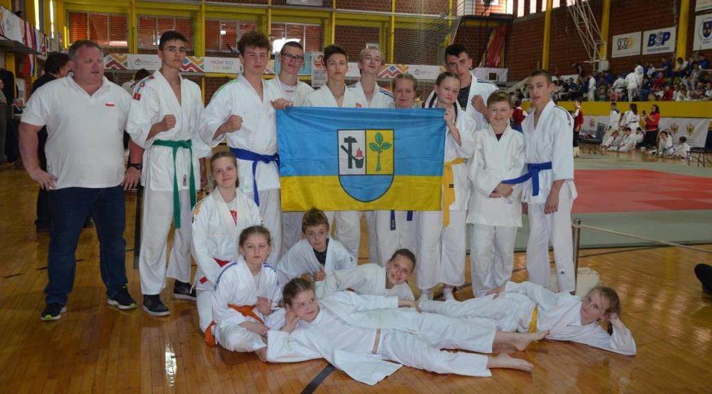 9. Uczniowski Klub Sportowy Samuraj Bukowno 18.000 zł z przeznaczeniem na upowszechnianie JU JITSU i JUDO w formie sportowej i rekreacyjnej, organizowanie kursów samoobrony. 10. UKS JEDYNKA 8.