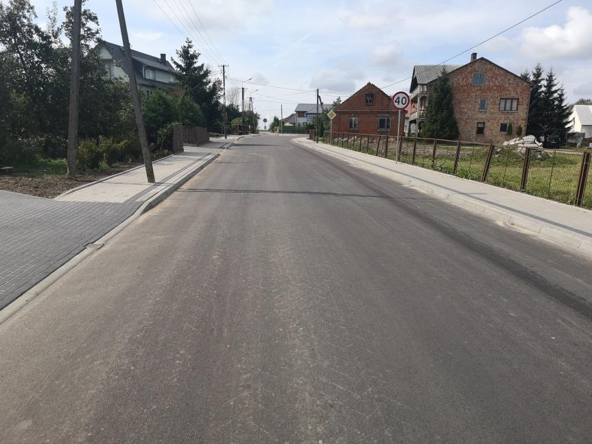 Przebudowa drogi powiatowej Nr 1694B od drogi wojewódzkiej Nr 681 Popławy Puchały Stare