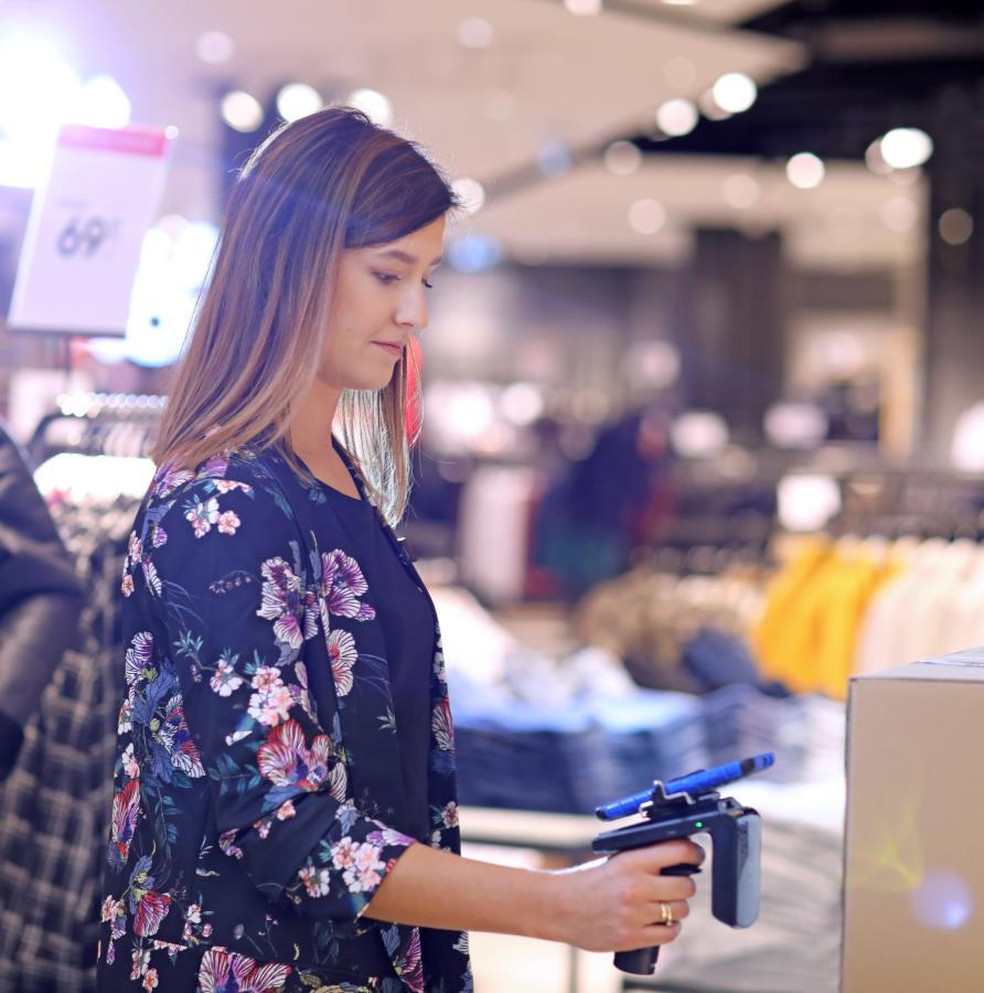 RFID harmonogram wdrożenia Przygotowanie do procesu, zaplanowanie działań, budżetów oraz zaangażowania pracowników. Wdrożenie RFID w Cropp, House, Mohito i Sinsay.