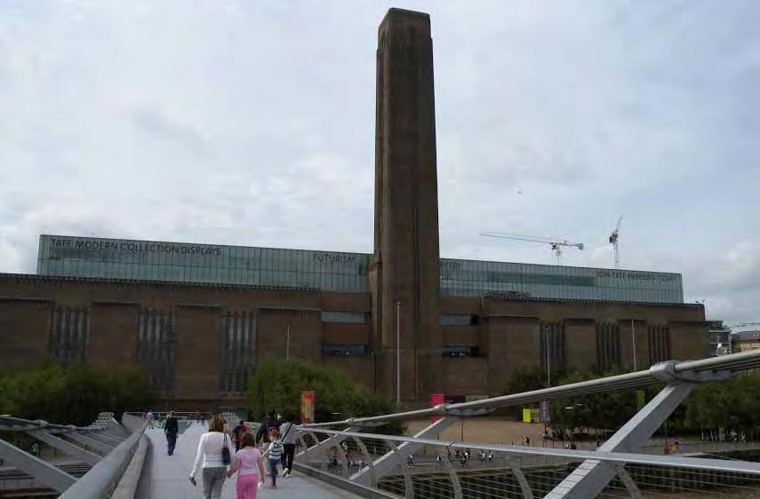 DRUGIE ŻYCIE BUDYNKÓW XIX I XX WIEKU NA PRZYKŁADZIE REWITALIZACJI OBIEKTÓW ARCHITEKTONICZNYCH GALERIE SZTUKI... Fig. 1. Tate Modern London.