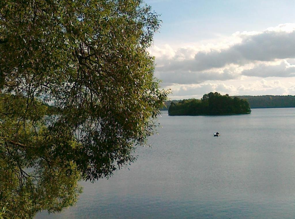 Uniwersytecki Biuletyn Meteorologiczny Borucino Kościerzyna Ostrzyce Nr 11 (11) MARZEC 19