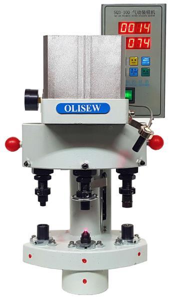 OLISEW OL-SQ3 CENA NETTO 3200 PLN Trzygłowicowa napownica pneumatyczna OLISEW OL-SQ3 wykorzystywana jest do mocowania nap, nitów, guzików, haków, oczek.