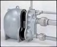 - Korzyści Wbudowany odwadniacz usprawnia działanie (Seria GT) Automatyczne przełączanie pomiędzy trybem pompy i