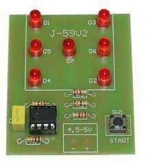 Przykład realizacji funkcji logicznych Sterownik elektronicznej kostki do gry.