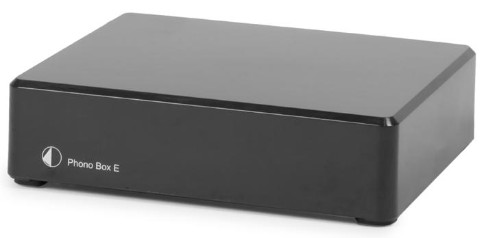 PHONO BOX E Cena 299 zł Przedwzmacniacz gramofonowy dla wkładek typu MM. Konstrukcja czerpie z projektu Dr. Sykory. Układu korzystają z technologii SMD, użyto nisko-szumowych komponentów.