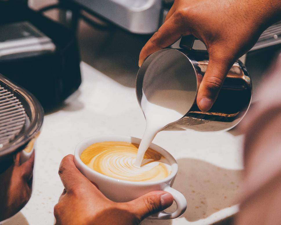 Espresso Warehouse oferuje Ci profesjonalne akcesoria baristyczne do przygotowywania idealnej kawy, a dzięki dodatkom Suki Tea, zmienisz zwykłe podanie herbaty w