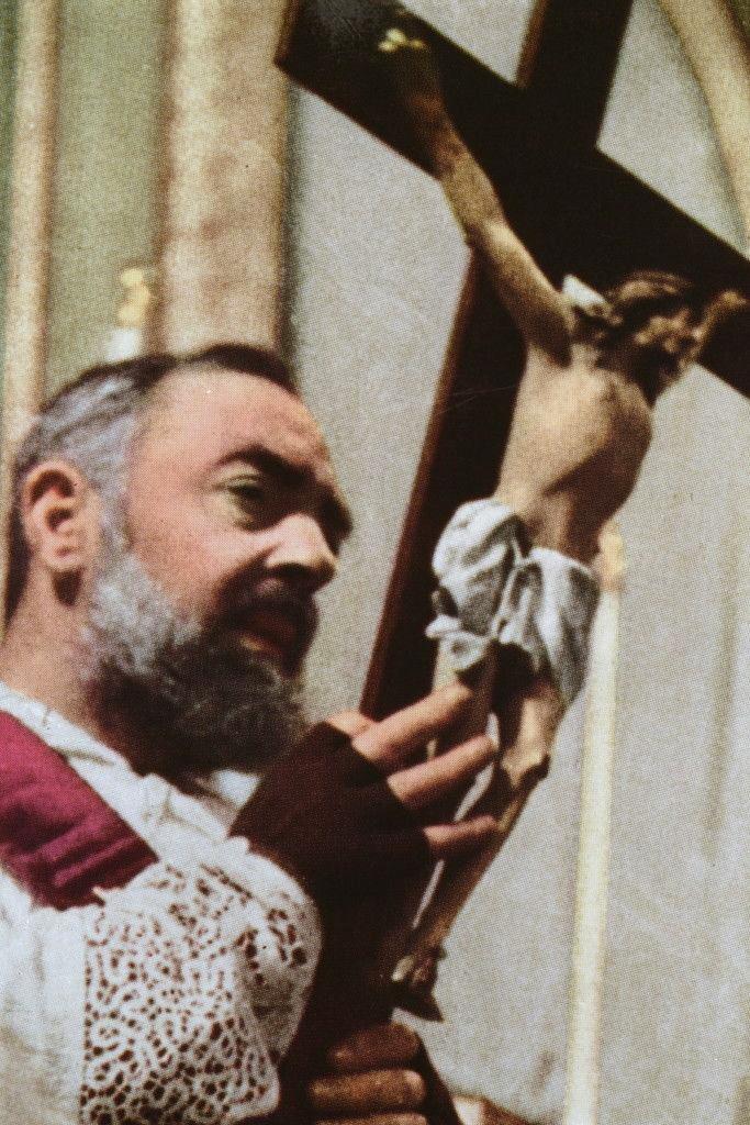 nr 4 (32) kwiecień 2019 SANKTUARIUM MATKI BOŻEJ FATIMSKIEJ Sosnowiec Zagórze Pan daje ci czasem odczuć ciężar krzyża.
