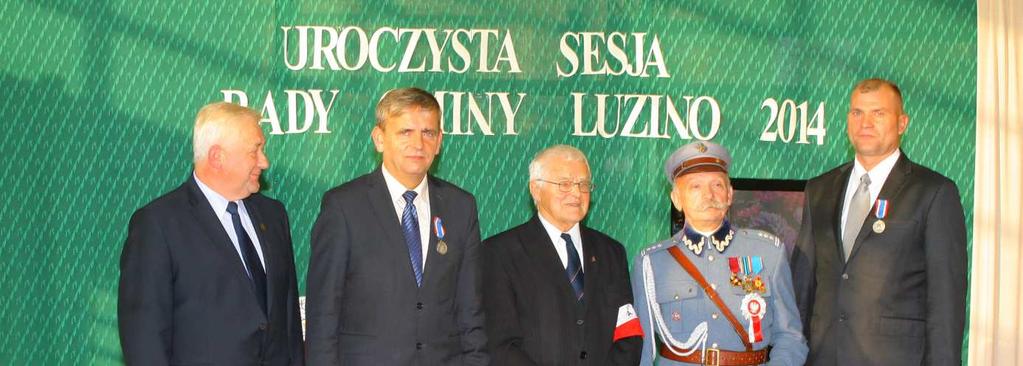 Przewodniczący Rady Gminy Bartłomiej Formela wspólnie z wiceprzewodniczącym Rady Gminy Zdzisławem
