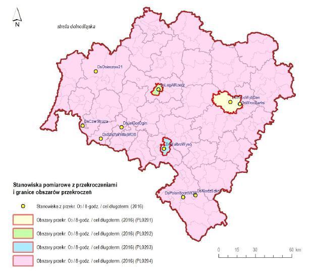 Rysunek 3. Obszary przekroczeń 8-godzinnego poziomu celu długoterminowego ozonu dla kryterium ochrony zdrowia na terenie województwa dolnośląskiego w 2016 roku i Gminy Kąty Wrocławskie (strzałka).