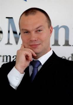 Szanowni Państwo, Wstęp Przedstawiamy 19. edycję raportu InfoDług, ogólnopolskiego, kompleksowego raportu o zaległych zobowiązaniach płatniczych Polaków. Biuro Informacji Gospodarczej InfoMonitor S.A.