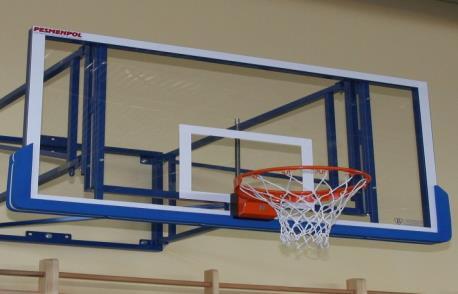 7 Tablice do koszykówki do wewnątrz - zestaw Tablica główna do koszykówki wykonana ze szkła akrylowego o wymiarach05x80 cm i grubości 0 mm; Tablica na ramie metalowej, obręcz uchylna sprężynowa lub