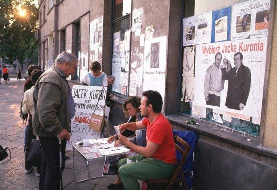 sierpnia 1982 (Chris Niedenthal/FORUM)