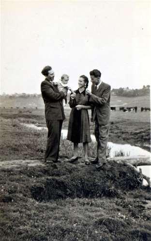 2 Zdjęcie 1 Rok 1949. Grabowiec, nad rzeką Kalinówką.