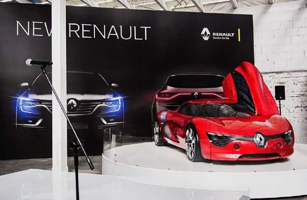 RENAULT