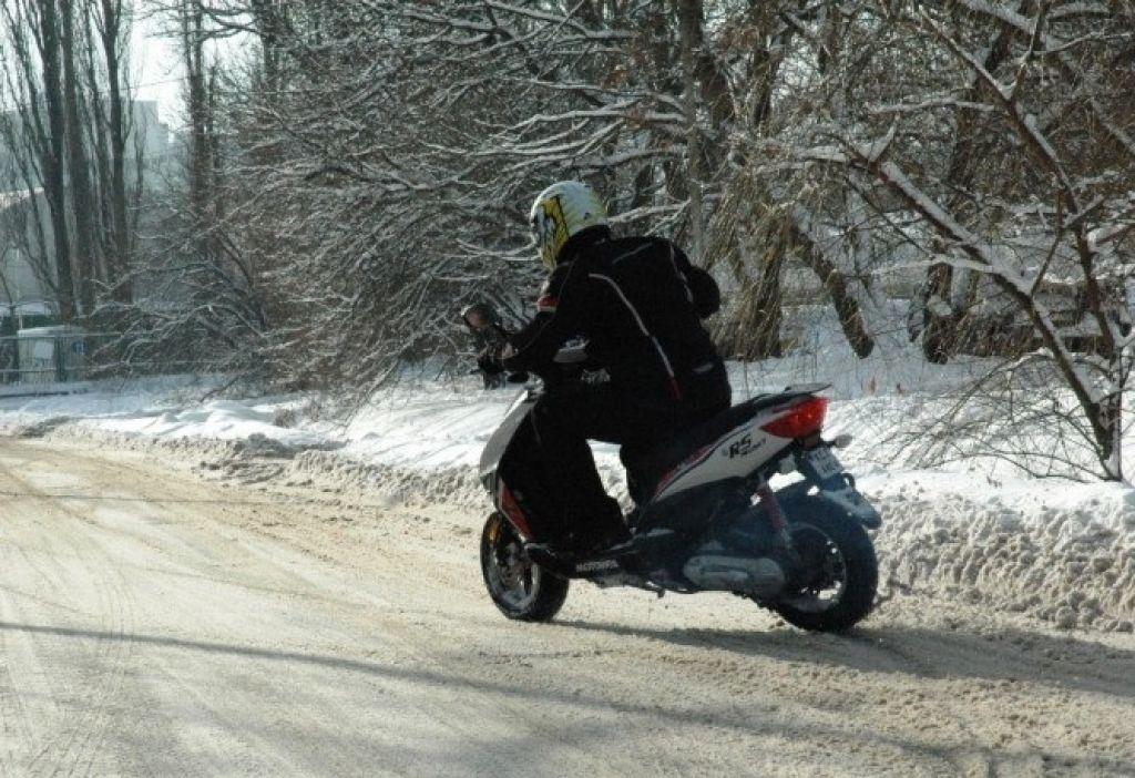 Czego się nie robi dla miłości? Zakochany 14-latek z gminy Iława gotowy był na przykład na włamanie i kradzież motoroweru.