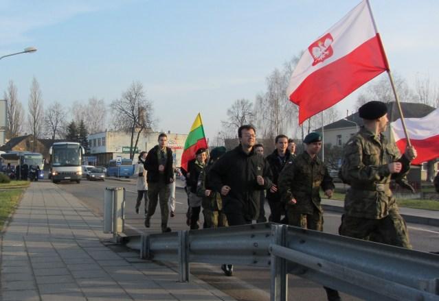 Zułów. Dąb pamięci oﬁar rzezi wołyńskiej 1943-1944 Pikieliszki.