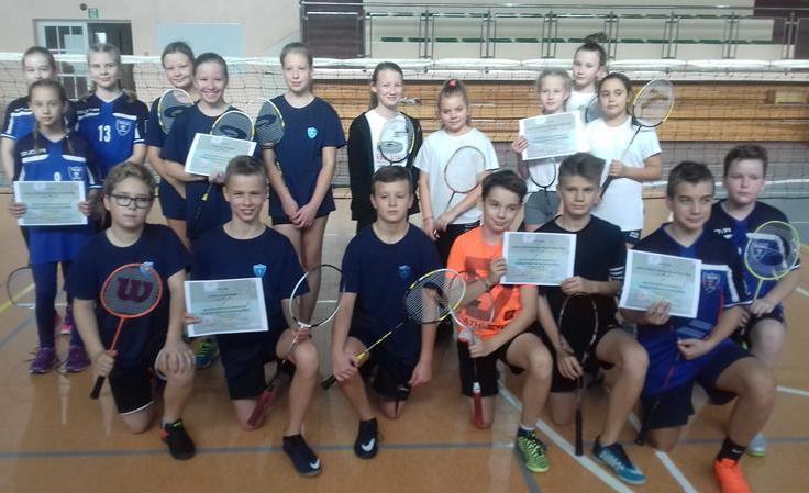 Wschód w Drużynowym Badmintonie III