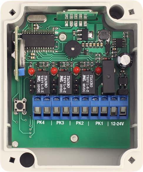 j KONTROLER KALENDARZ służy do załączania i wyłączania urządzeń elektrycznych, w szczególności przeznaczony jest do otwierania i zamykania bramy wjazdowej, zgodnie z tygodniowym harmonogramem