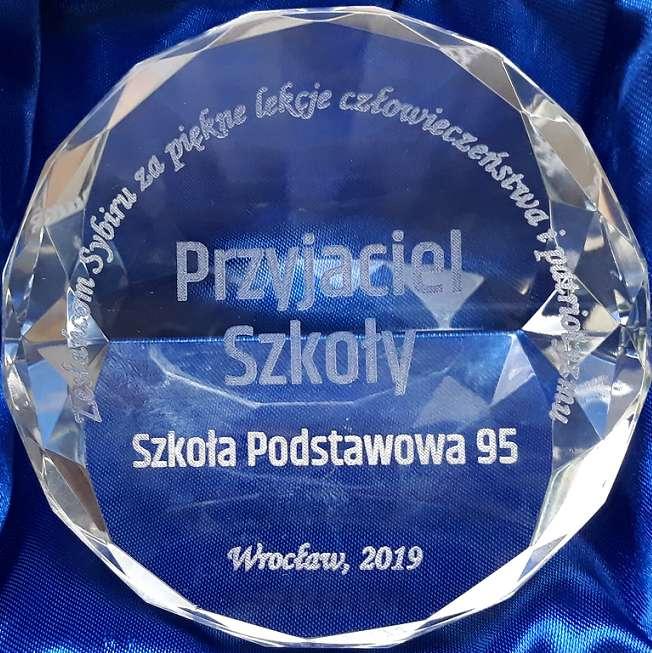 3 Tylko powiedziałem dziękuję, ale poprosiłem czy będę mógł zabrać głoś w trakcie spotkania uzyskałem zgodę.