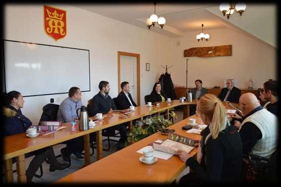 Spotkania i wydarzenia 18 listopada - wizyta przedstawicieli samorządu miasta Ilok na Chorwacji, której przewodniczył Mario Faletar zastępca burmistrza Miasta Ilok.