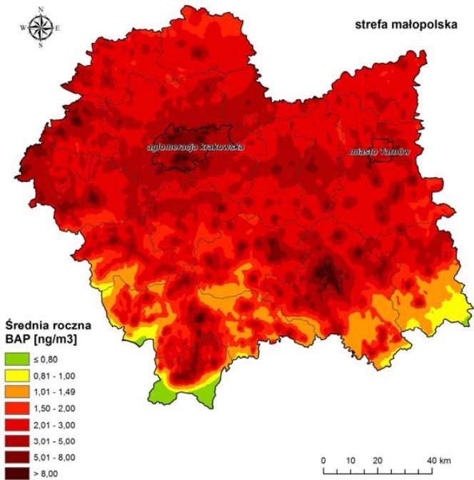 Średnioroczny rozkład stężenia benzo(α)pirenu