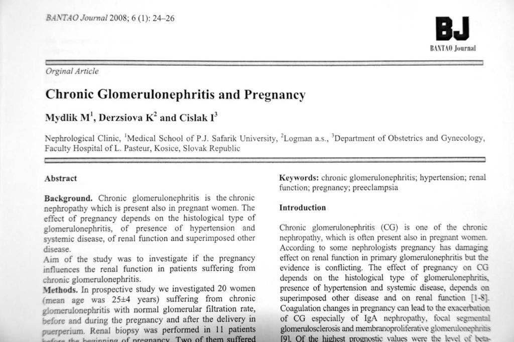 hemoperfuzją i ostrymi zatruciami, a także biochemię kliniczną.