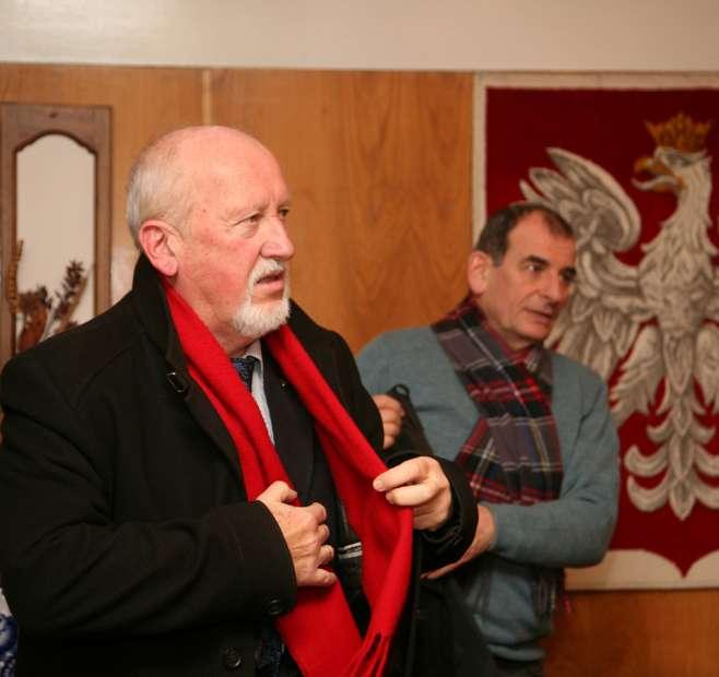 Bolesław Krystowczyk, Henryk Siuda; Anna Cyrklaf Sprawy inne i wolne wnioski Prezes Bolesław Krystowczyk zauważył, z pewnym zaniepokojeniem, że z