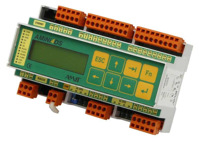 Kapitola 1 Úvod V současné době, kdy nastupuje i v českém průmysl tzv. industry 4.0, dochází u výrobců PLC ke snaze ponížit metalické kabely a to náhradou za bezdrátový přenos.