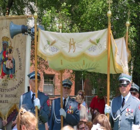 niedziele 16-go czerwca nasza parafia po raz pierwszy uroczyście włączyła się w Dzieło Duchowej Adopcji.