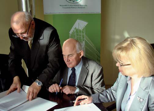 10 11 Częstochowa 8 listopada 2010 r. podpisano z Częstochowskim Przedsiębiorstwem Komunalnym Sp. z o.o. umowę o dofinansowanie projektu Rozbudowa Zakładu Zagospodarowania Odpadów dla Subregionu Północnego Województwa Śląskiego.