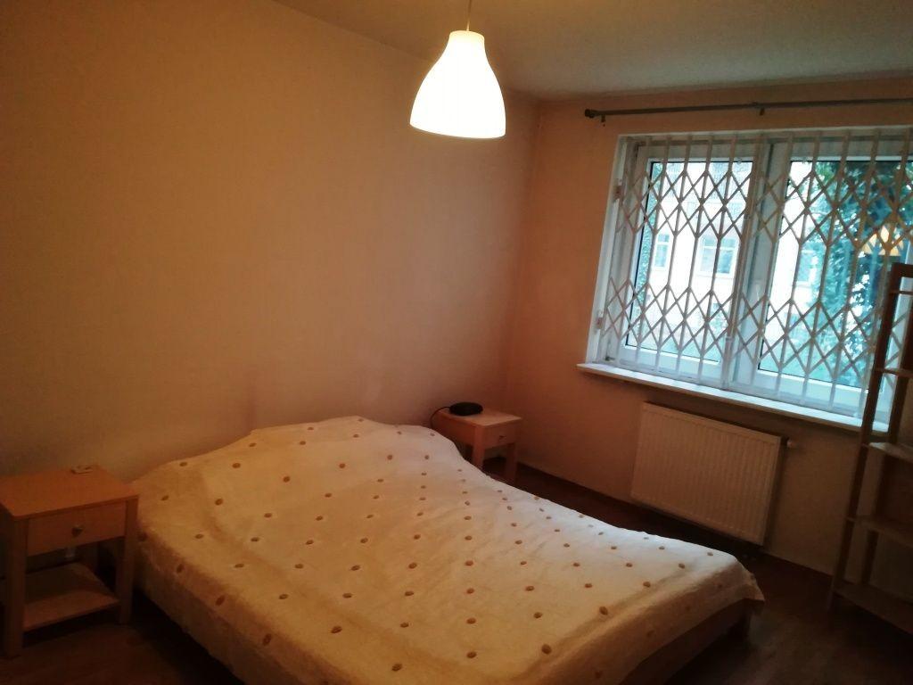 tel. +48 22 661 51 77,