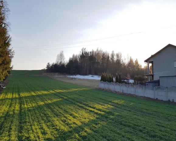Przepływa przez Kroczyce, ujście do rzeki Białki znajduje się na północny wschód od Kostkowic. Do końca rajdu pozostało nam niespełna 1 km. Trasa prowadzi ulicą Zakościele.