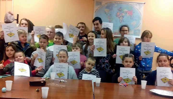 EDUKACJA Turniej gier planszowych Podczas trwania ferii zimowych, dnia 5 lutego 2018 roku w Świetlicy Wiejskiej w Łazisku odbył się turniej gier planszowych.