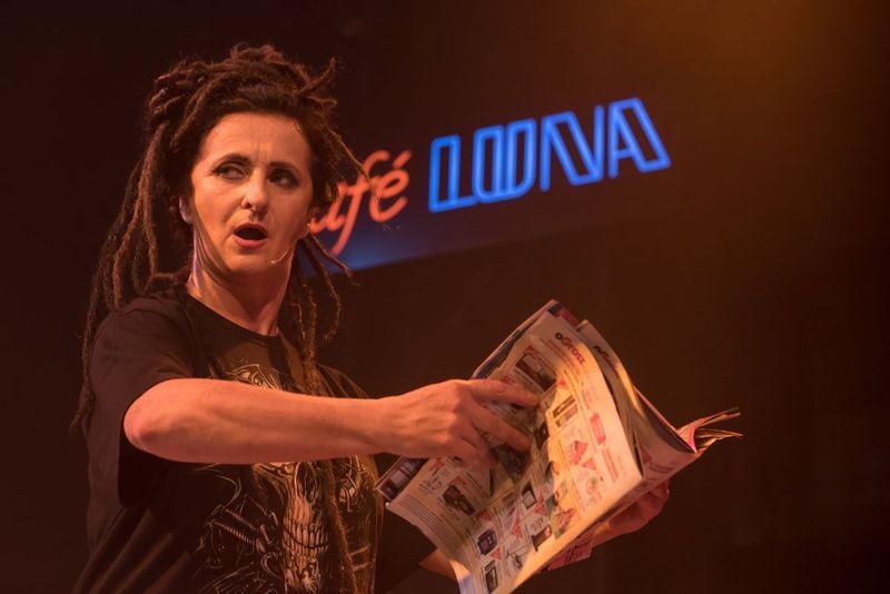 W gdyńskim teatrze zagrała wiele charakterystycznych ról. Była m.in.