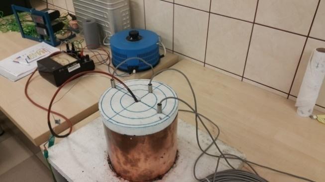 mm, które podłączono do urządzenia rejestrującego MPI-C 16.