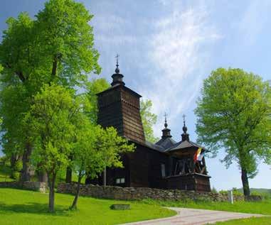 Cerkiew w Leluchowie, fot. J. Wańczyk Cerkiew greckokatolicka św. Dymitra w Leluchowie z 1861 r. Świątynia łemkowska zbudowana w konstrukcji zrębowej, ściany pokryto gontem.