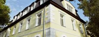 pełniący rolę podkładu pod farbę elewacyjną Domostyl - profile ramowe i parapetowe NA 70 x 20 mm x 2 m 56 34,73 42,72 MA1 140 x 30 mm x 2 m 16 74,39 91,50 MA2 70 x 20 mm x 2 m 56 34,73 42,72 MA3 135