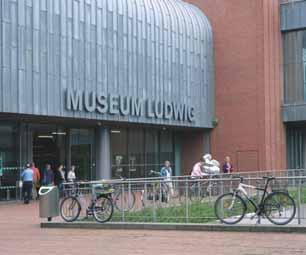 The architecture of this museum, with the main theme Christianity deserves to be seen apart from it rich content of works.