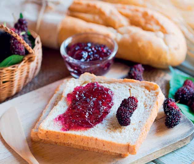 Doğanın Mucizesi MIRACLE OF NATURE Dut Reçeli Malzemeler: Mulberry Jam Ingrediens: Preparation: Clean the mulberries with plenty of water and put on a strainer to drain the water.