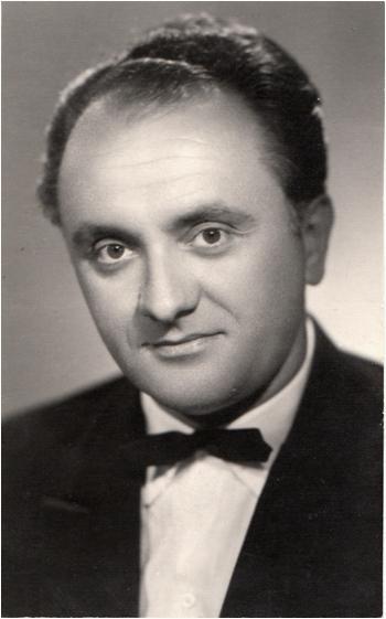 Oswald Bugel, ojciec ks.