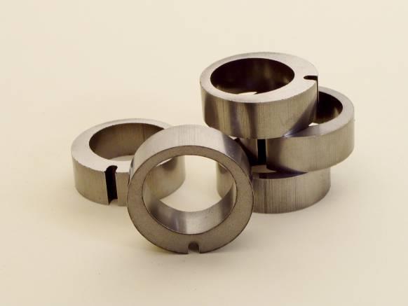 Astalloy Astalloy AoMo Mo Gęstość: Gęstość: 7,2 7,1 g/cm3