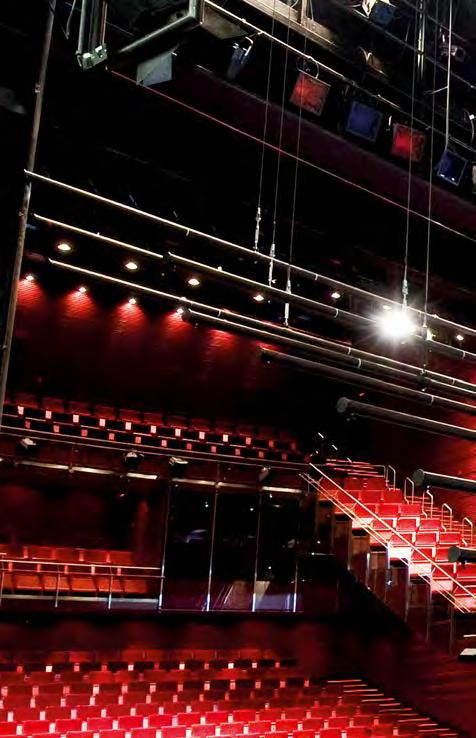4 Bosch: rozwiązania dla teatrów Bosch: rozwiązania dla teatrów 5 Najnowocześniejsze technologie od globalnego dostawcy Wszystkie obiekty budowlane muszą spełniać szczególnie wysokie wymagania w