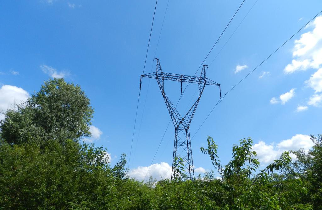 LIC. Modernizacja linii 220 kv Kielce - Rożki Inwestycja