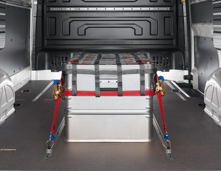 Oryginalne akcesoria Volkswagen Siatka mocowania bagażu ProSafe może zostać przymocowana do fabrycznych uchwytów mocujących w podłożu powierzchni ładunkowej lub w dowolnym położeniu w samochodach z